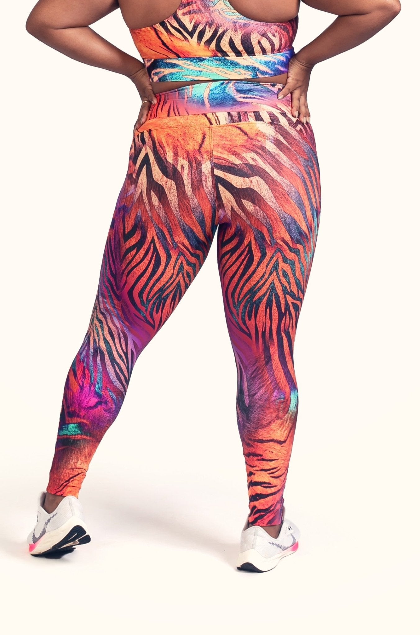 Legging Cintura Alta Empoderada Zebra Colorida - ZADFIT