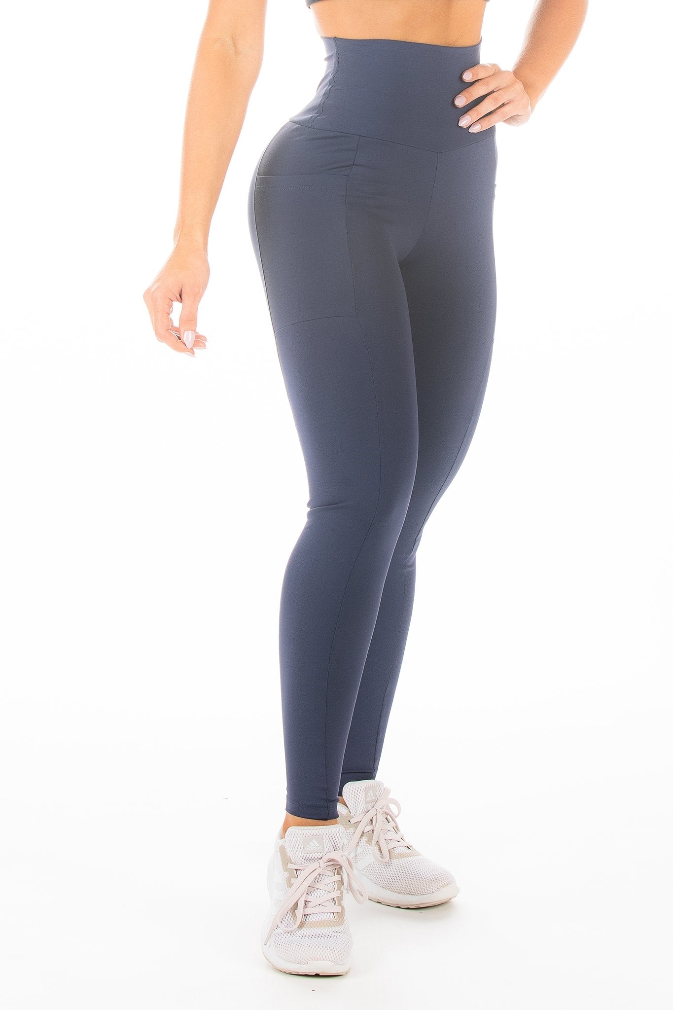 Legging Essencial Com Bolsos - ZADFIT