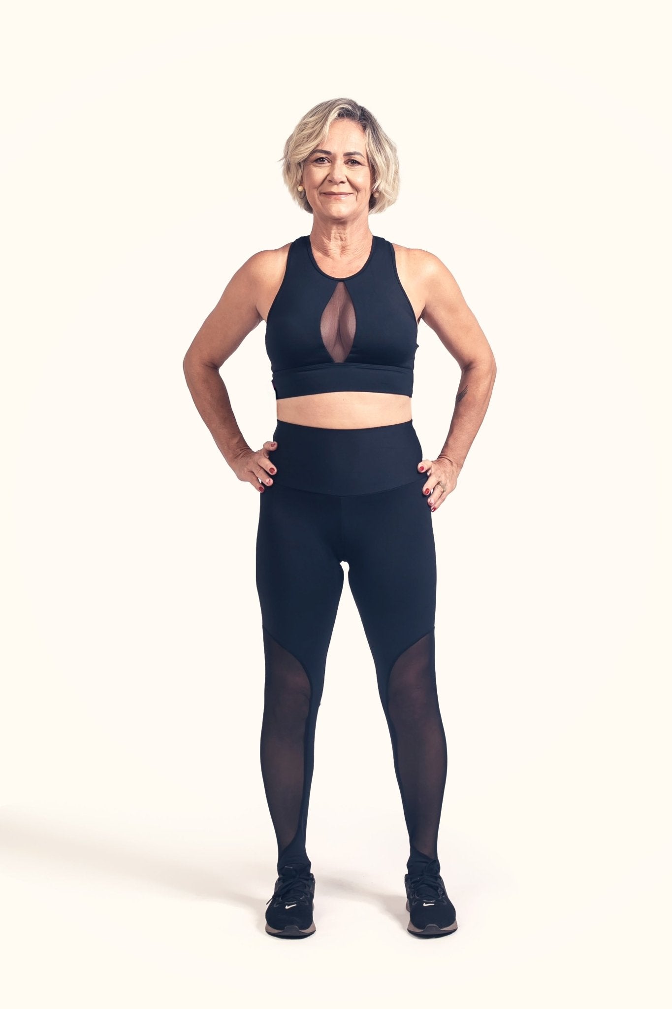 Top Preto Decote com Tule - ZADFIT